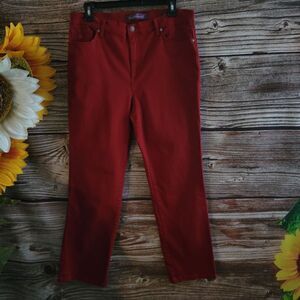 Gloria Vanderbilt Women's Jeans "Amanda " barn red 14P Pre-owned